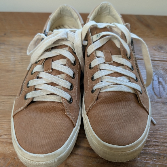 Taos Footwear Shoes - Taos Z Sole Footwear Sneaker Size Women 8.5 Golden Tan